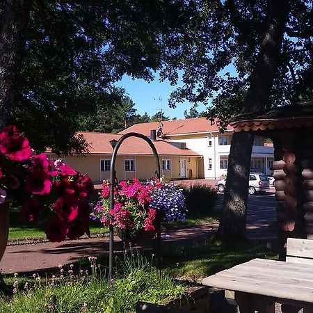 Basto Hotel & Stugby Palsbole Kültér fotó