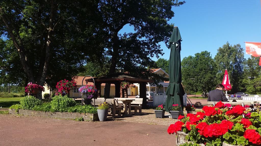 Basto Hotel & Stugby Palsbole Kültér fotó