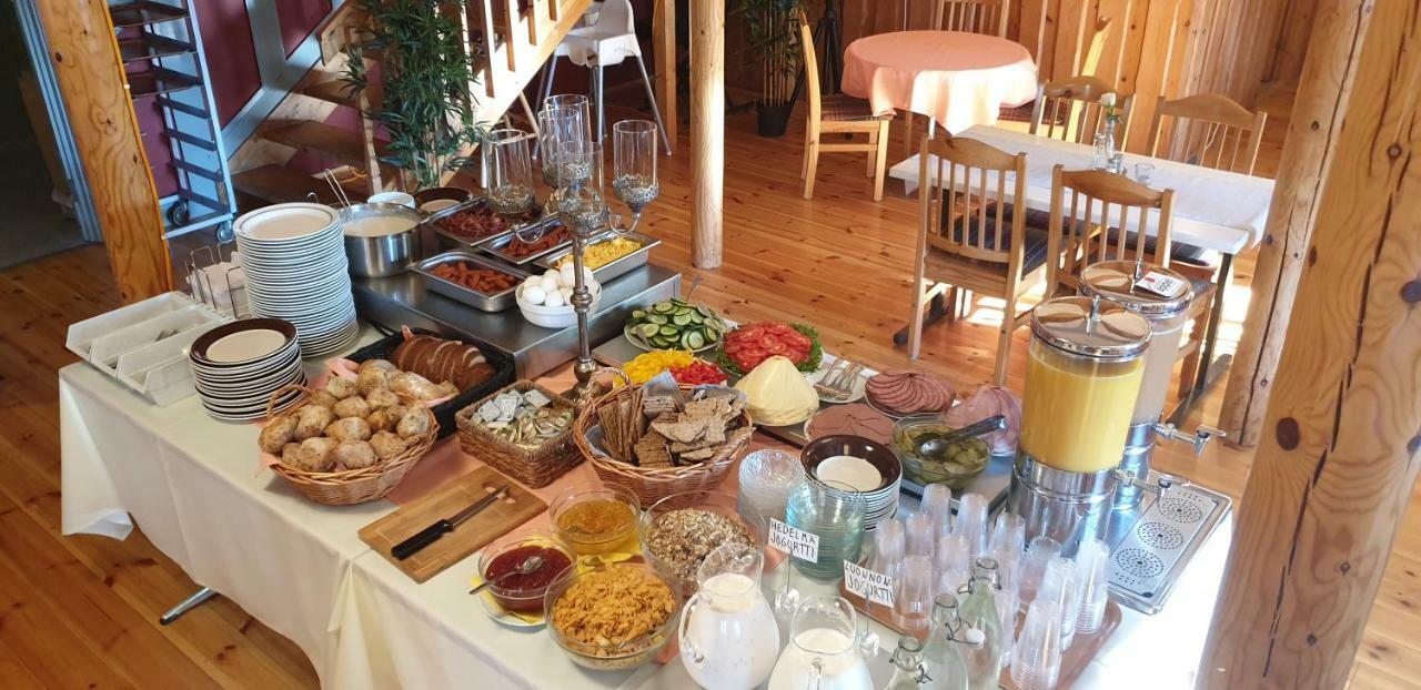 Basto Hotel & Stugby Palsbole Kültér fotó